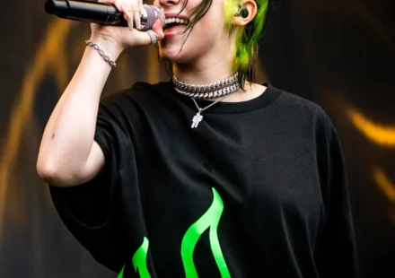 Billie Eilish PFP